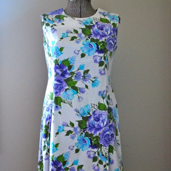 Purple & blue floral dress (M/L) - Picture 3 of 9